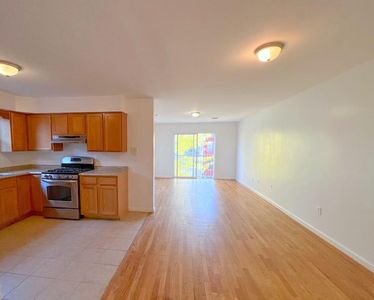 121 Van Horne St, Jersey City, NJ, 07304