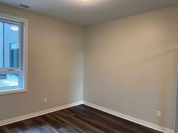 2nd image of 95 Dundas St W #228