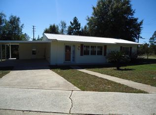 1779 Salem Dr, Chipley, FL 32428