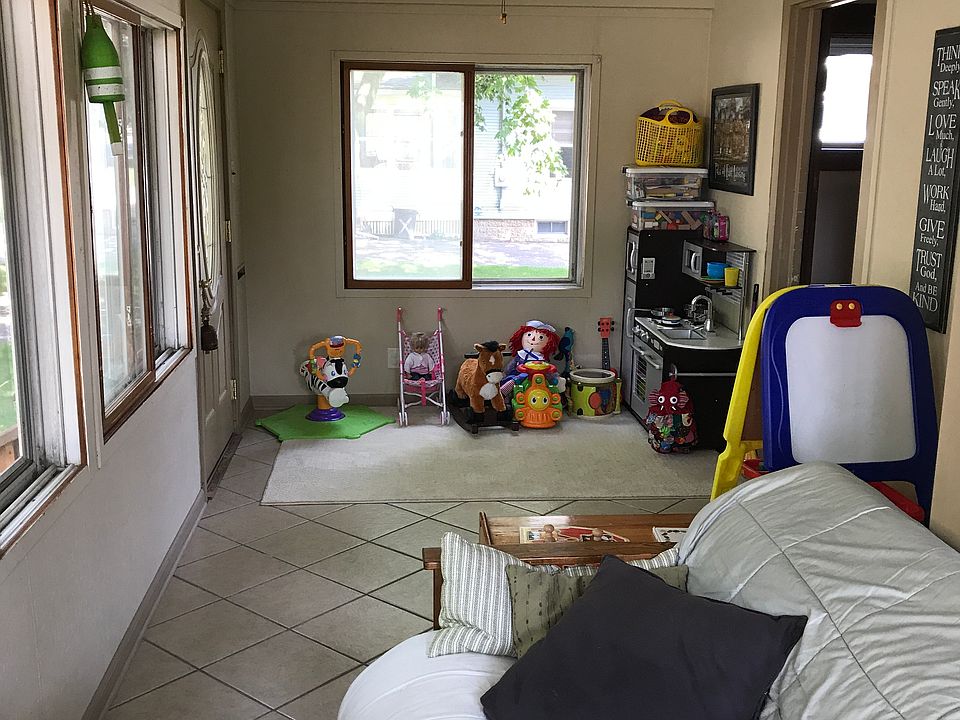 402 N Bridge St Dewitt, MI, 48820 Apartments for Rent Zillow