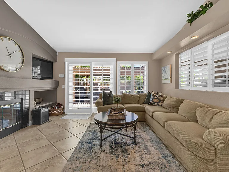 44310 Villeta Dr — Photo 33