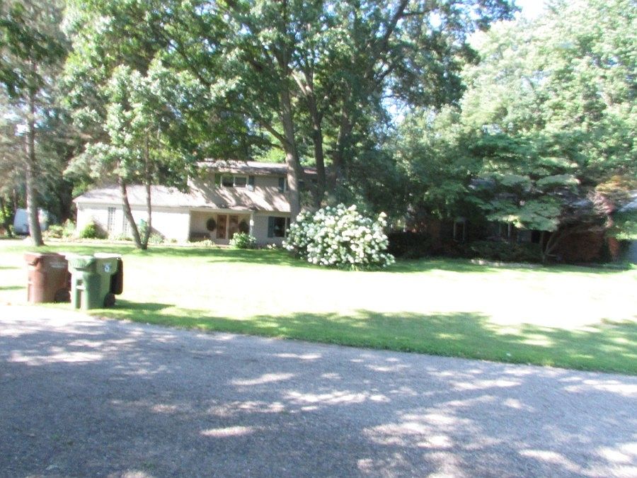 1st image of 6164 Cavandish Ct