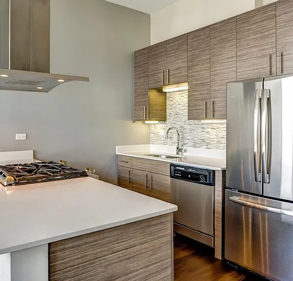 Luxe on Madison — Photo 1