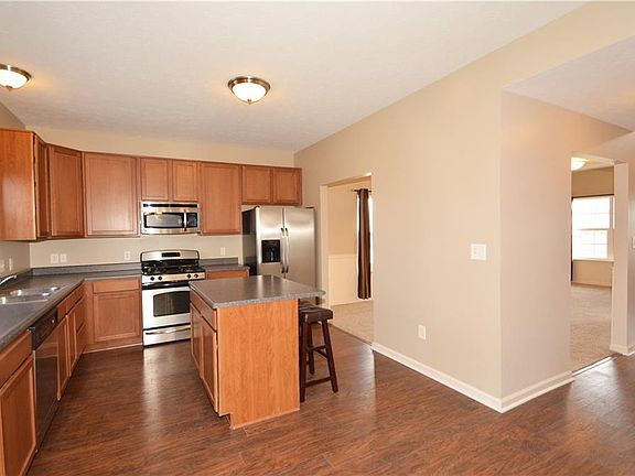 3rd image of 9780 N Brook Meadow Dr