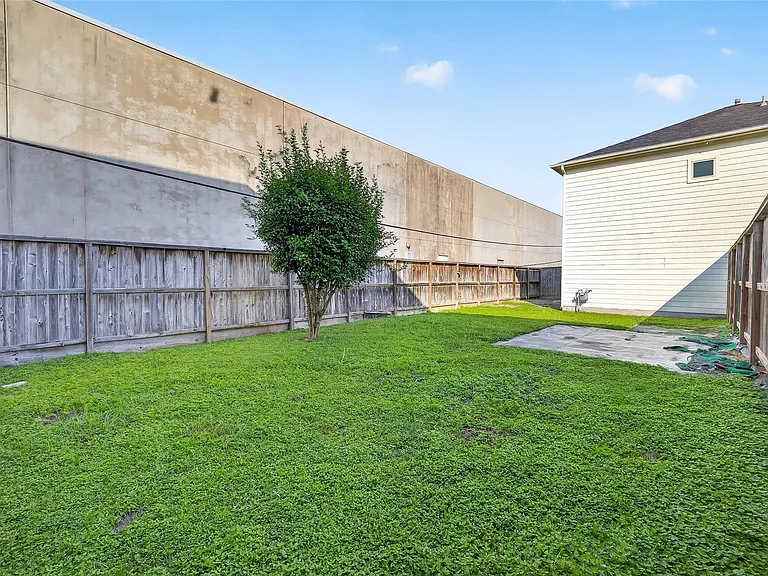 3718 Main Aspen Dr — Photo 42
