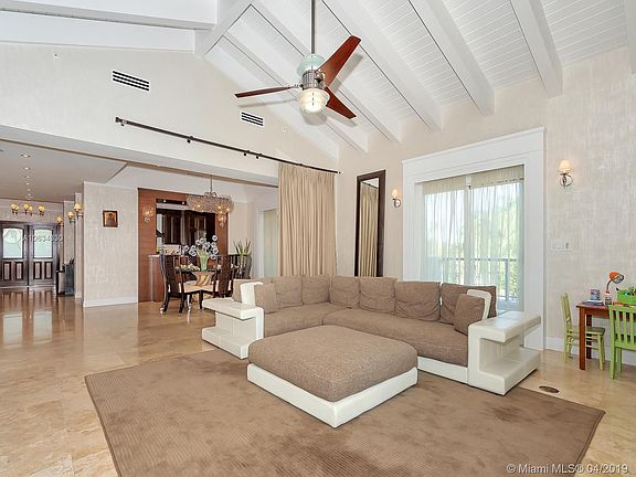 5th image of 2331 Fisher Island Dr #4301
