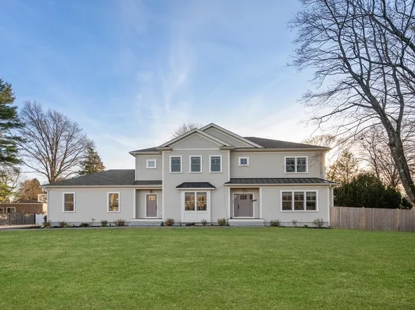 102 Greenacre Rd, Westwood, MA 02090