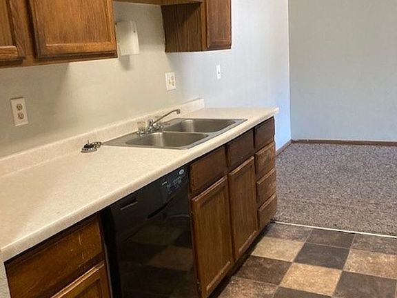2nd image of 2707 Hawken St APT 13