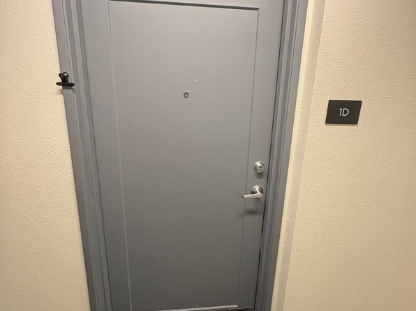 903 E Moorhead Cir APT 1D