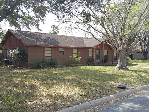2nd image of 1322 Pine Ct