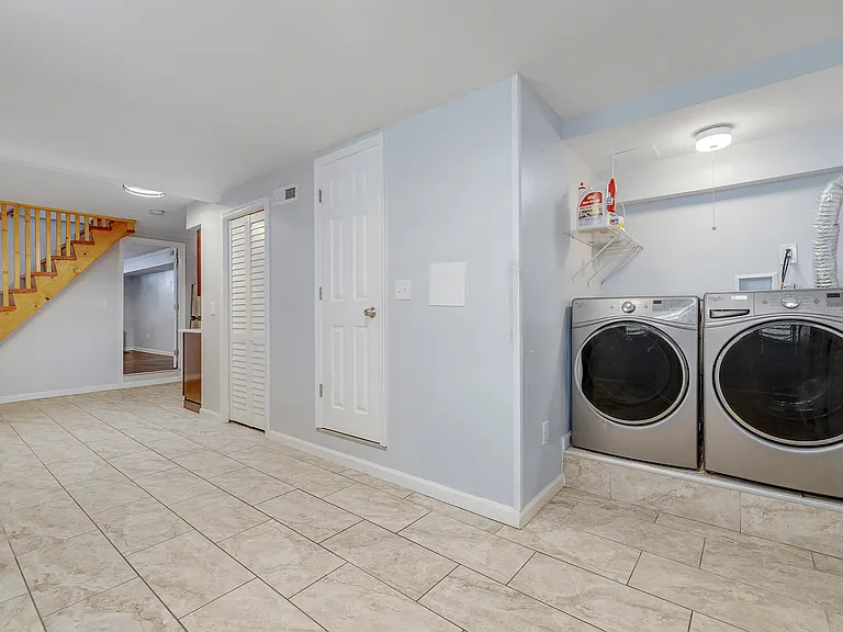 1713 E Lafayette Ave #1-2-4 — Photo 18