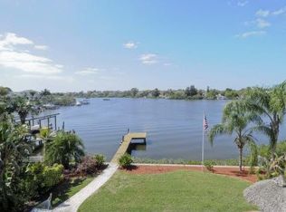 1825 Sutherland Dr W, Palm Harbor, FL 34683
