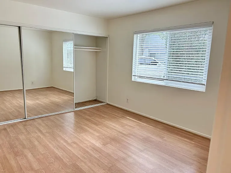 1109-1119 San Pascual Street — Photo 29