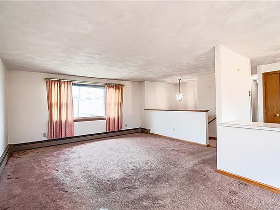 5th image of 71 Verdi St