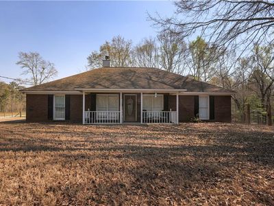 2190 Lee Road 242, Smiths Station, AL, 36877