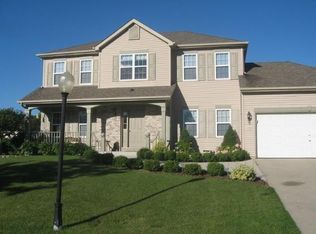 1159 Knollwood Dr, Grafton, WI 53024