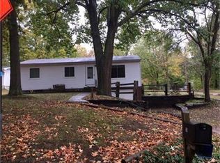 330 Summit St, Hillsdale, MI 49242