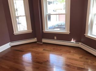 84 Sycamore St, Somerville, MA 02145