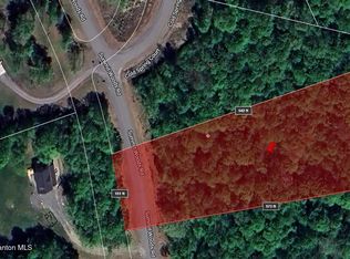 326 Summit Woods Rd, Moscow, PA 18444