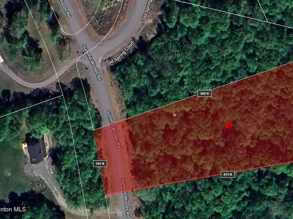 326 Summit Woods Rd, Moscow, PA 18444