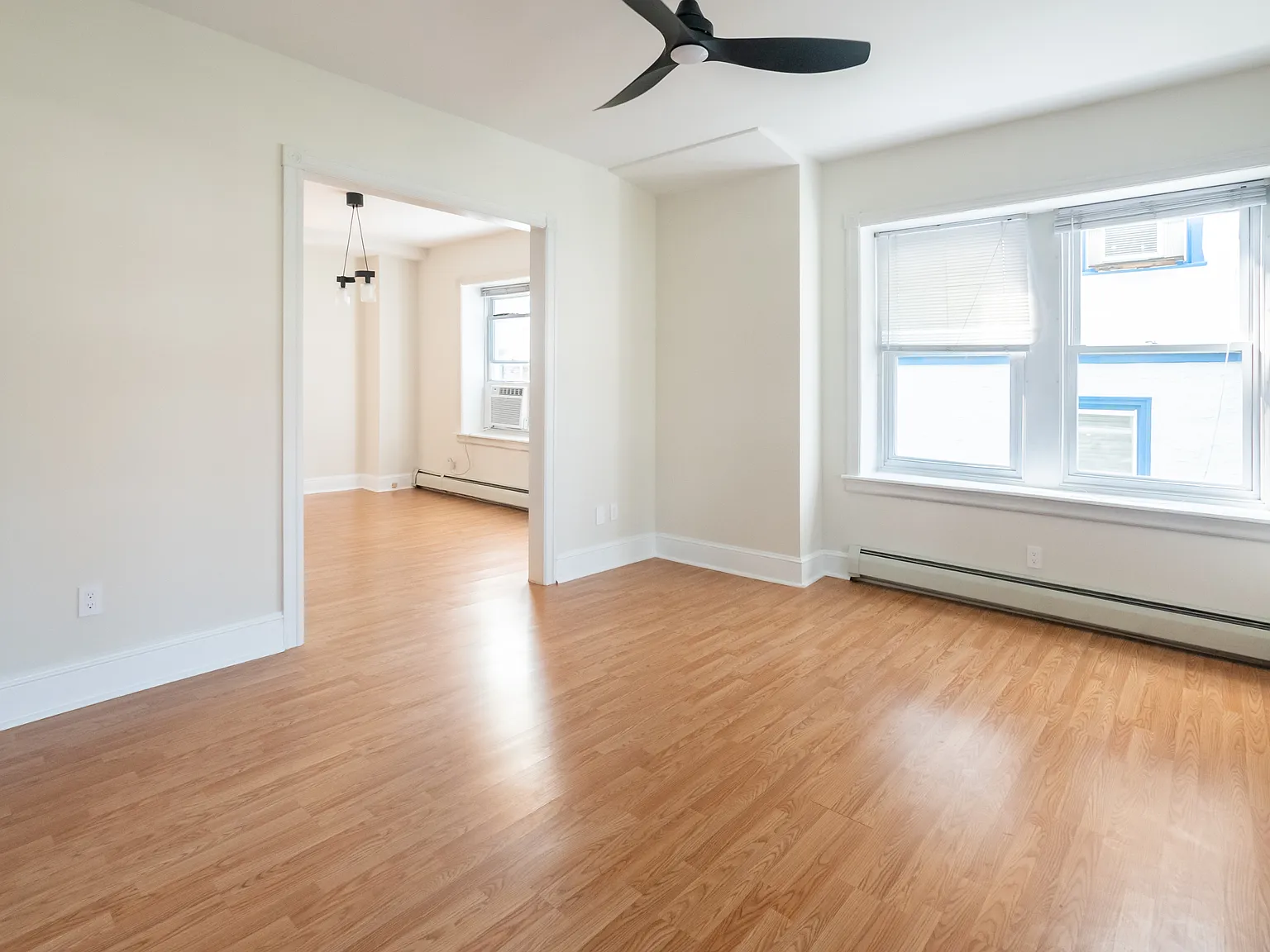 2 bed, 1040 sqft, $2,150 — Photo 2