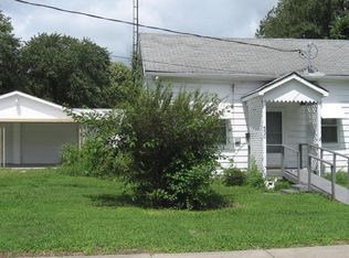 530 W Park St, Du Quoin, IL 62832