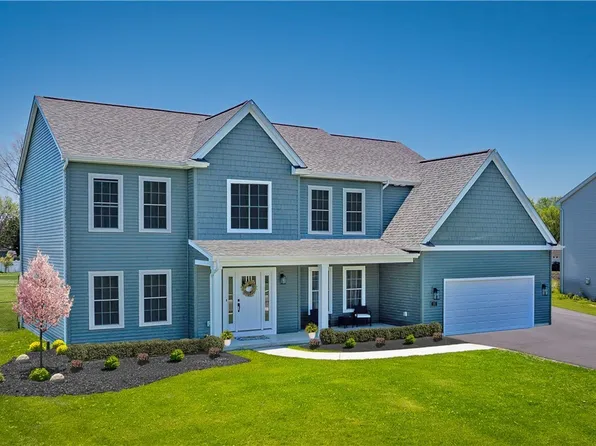 3936 Wheatfield Xing, Wheatfield, NY 14120