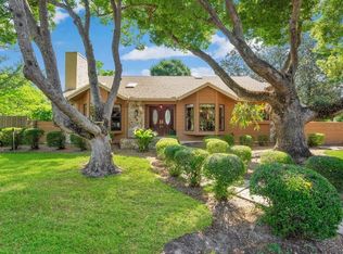 801 N Triplet Lake Dr, Casselberry, FL 32707