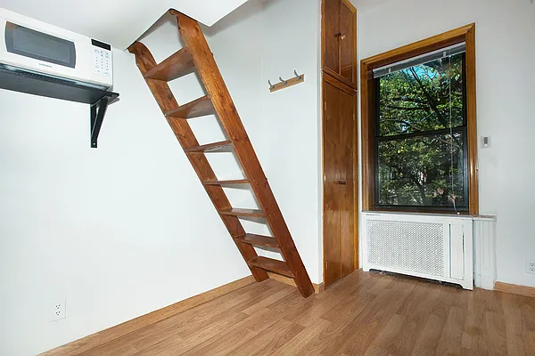 Rented by LG Fairmont Group | media 3