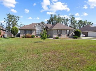 6 Harper Pl, Petal, MS 39465
