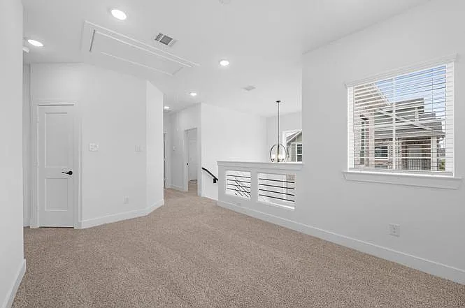1308 Shaded Rock Dr — Photo 13