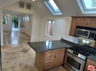2454 Penmar Ave, Venice, CA 90291