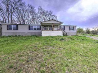 512 Oakland Way, Bybee, TN 37713