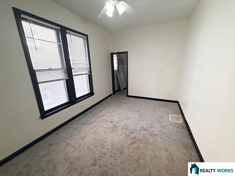 1619-1623 D Street — Photo 5