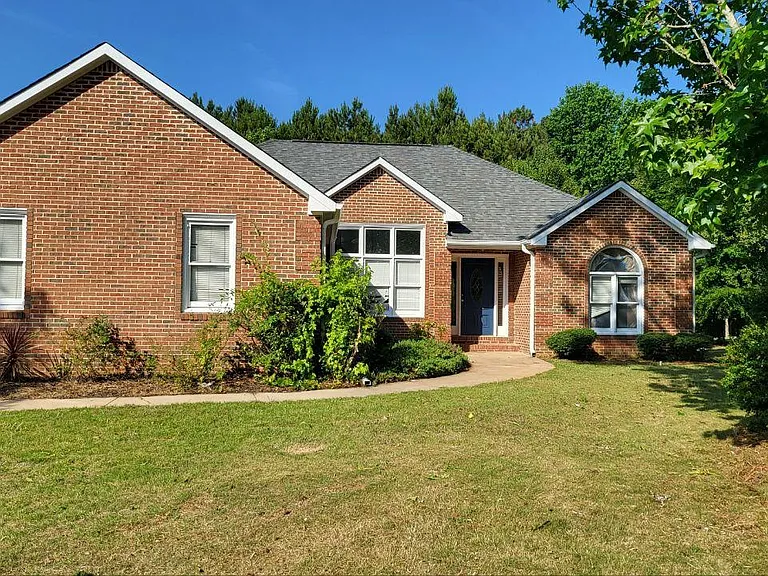 150 Brickleberry Rdg — Photo 1