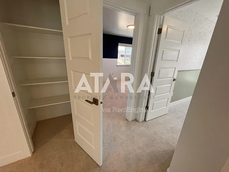 909 Sagehill Dr — Photo 26