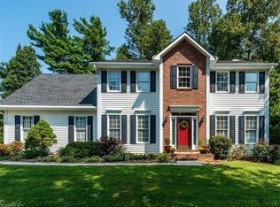 237 Windsor Forest Cir, Fletcher, NC 28732