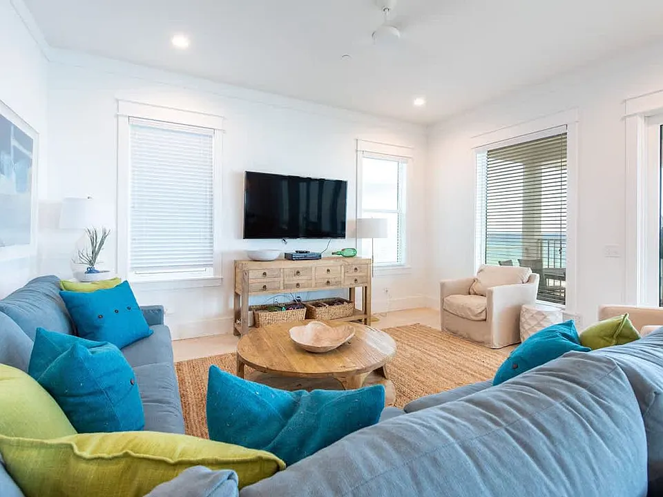 22343 Front Beach Rd #ID1603771P