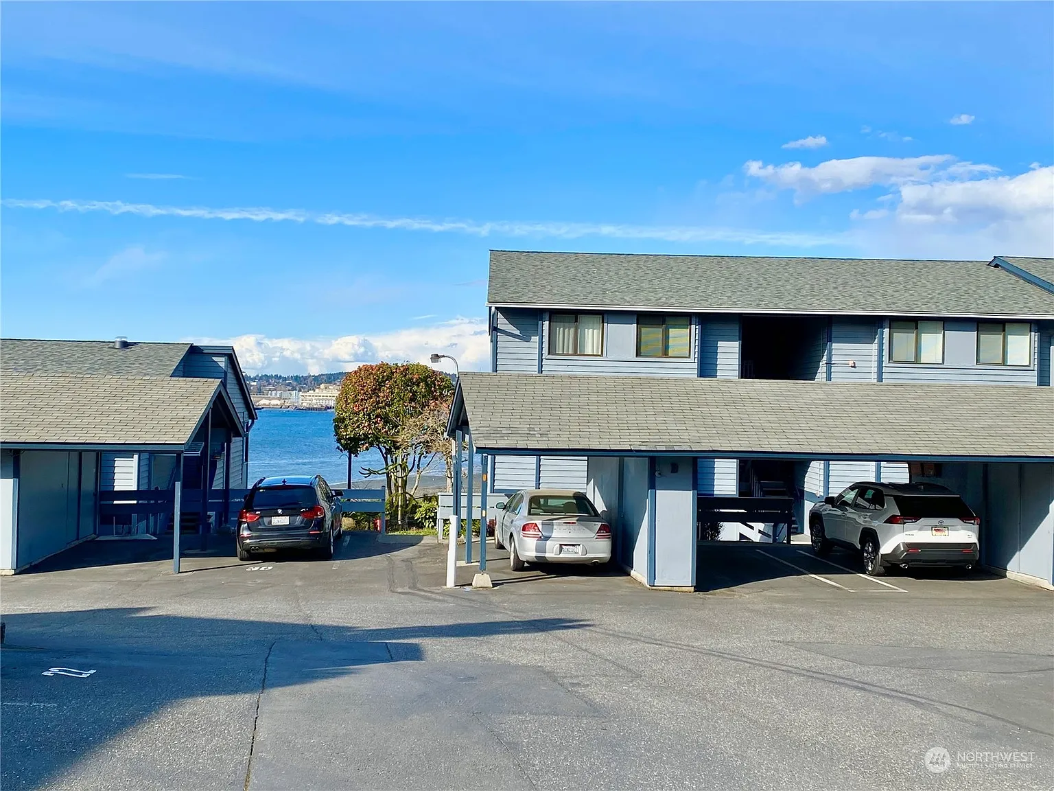 103 Rockwell Avenue #B13 photo 1