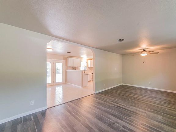 4th image of 3505 Orient Dr