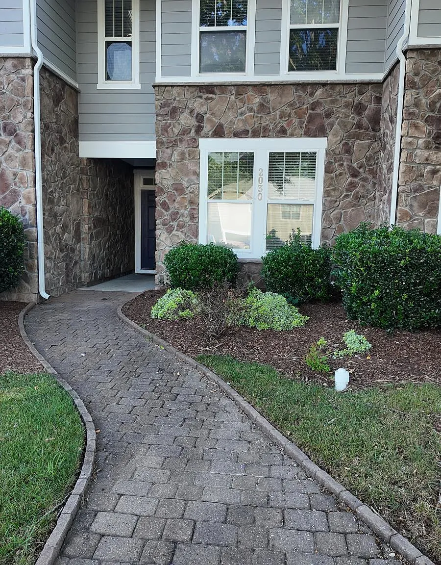 2 bed, 2.5 bath, $1,950 — Photo 1