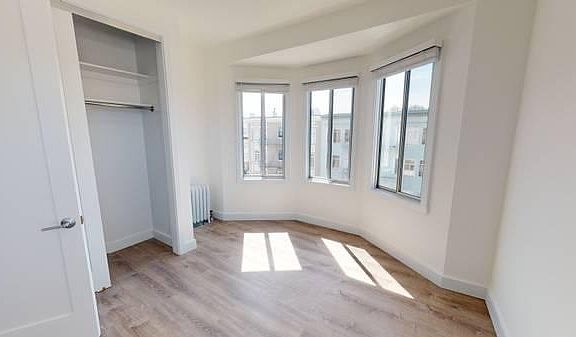 5th image of 3201 Octavia St APT 303