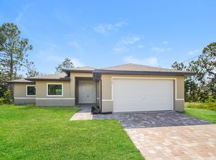 512 Cottonwood Ave S, Lehigh Acres, FL 33974
