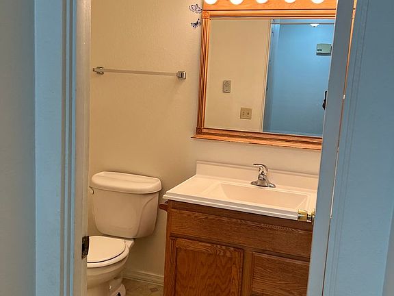 5th image of 1020 S 20th Ave APT 20