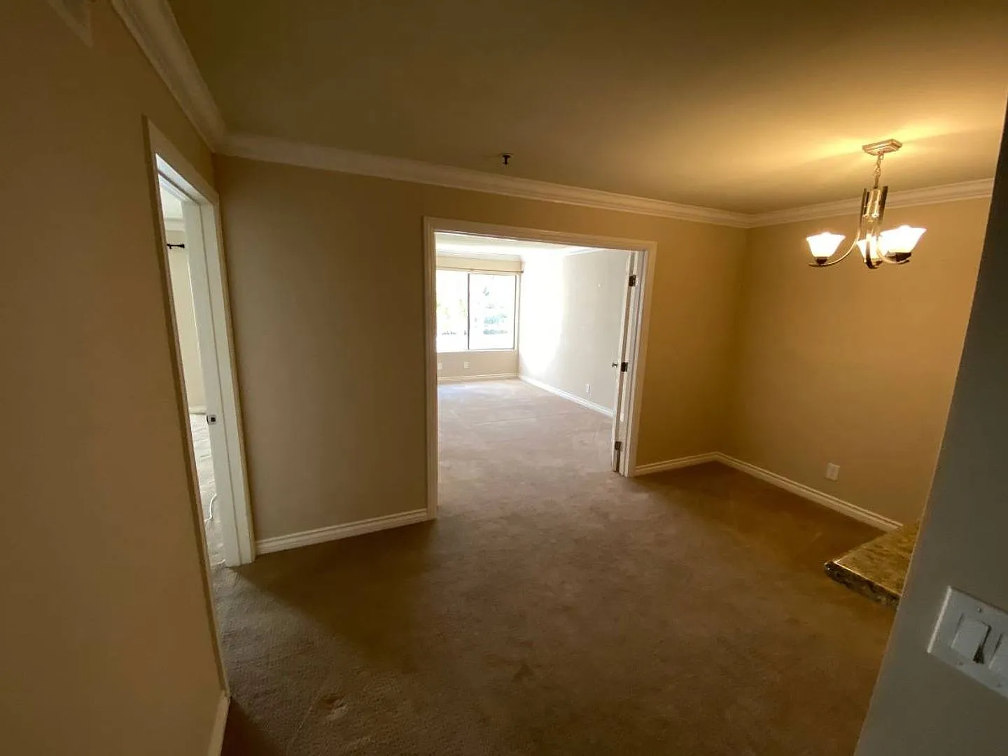 Remodeled 2 Bdr 1.5 Bath Condo In Tierrasanta With Gated Garage Parking — Photo 4