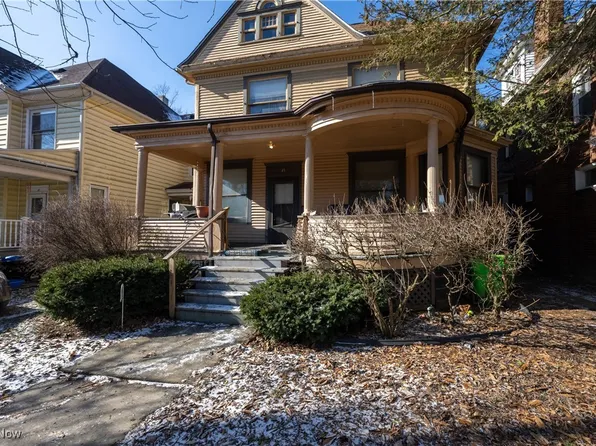 43 6th St SE, Massillon, OH 44646