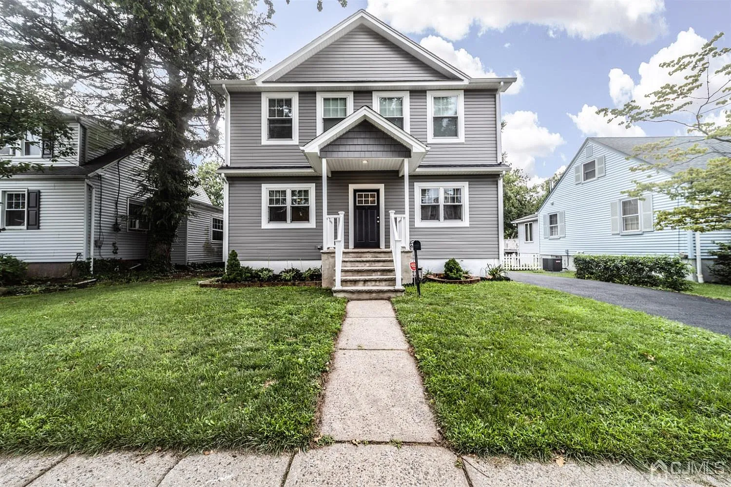 136 Bucknell Ave photo 1