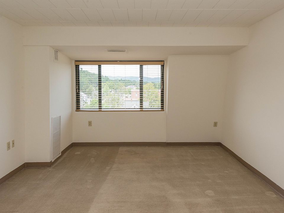 Whitney Towers 2405 Whitney Ave Hamden CT Zillow