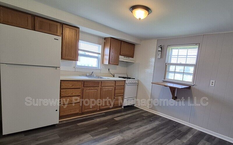 1st image of 311 Green St APT B