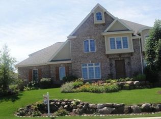 5759 Ballina Pkwy, Fitchburg, WI 53711